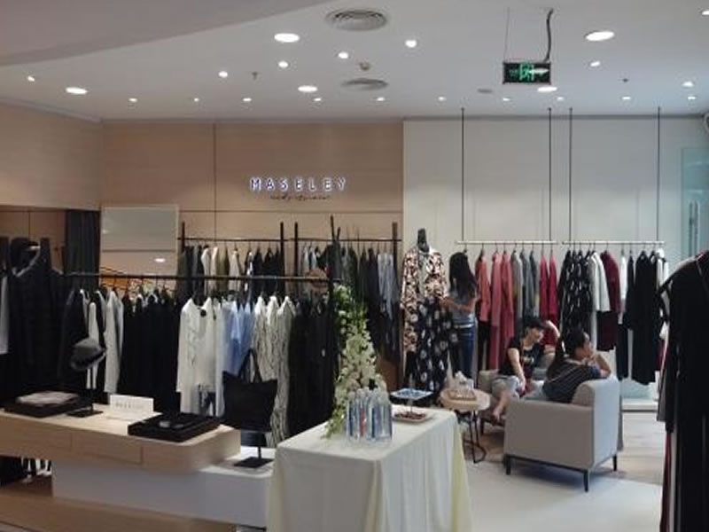 展柜設(shè)計(jì)：匠心獨(dú)運(yùn)，展現(xiàn)藝術(shù)之美